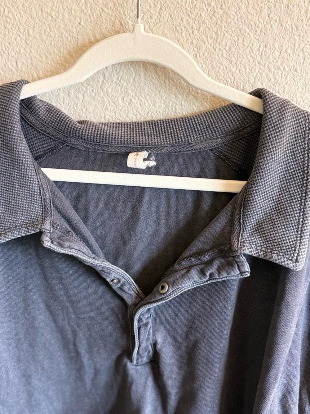Daily Practice Anthropologie Long Sleeve Henley Charcoal Grey Size Large Cotton - Picture 4 of 8